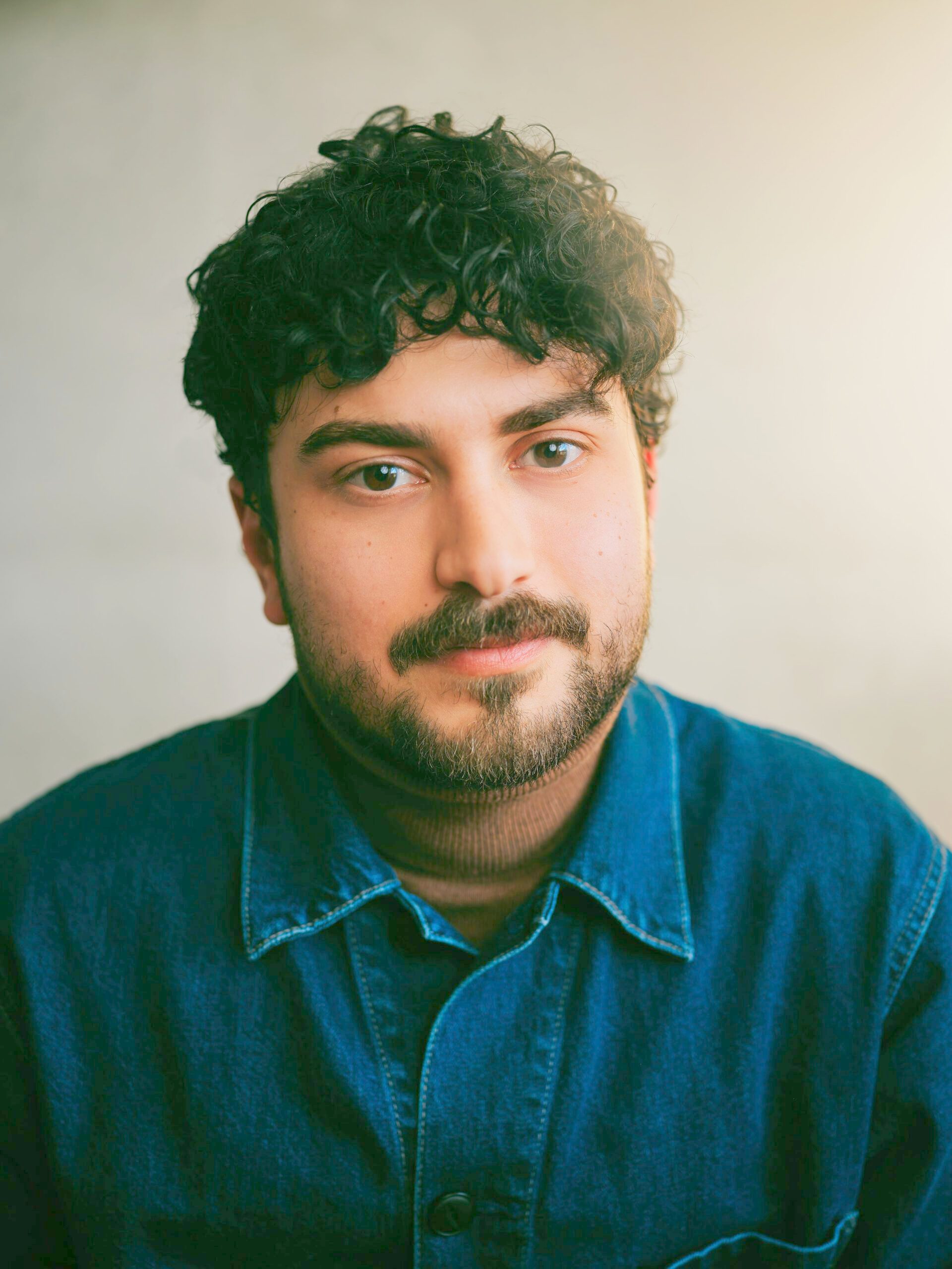 Robert Armanyous image source: https://www.mississaugaartscouncil.com